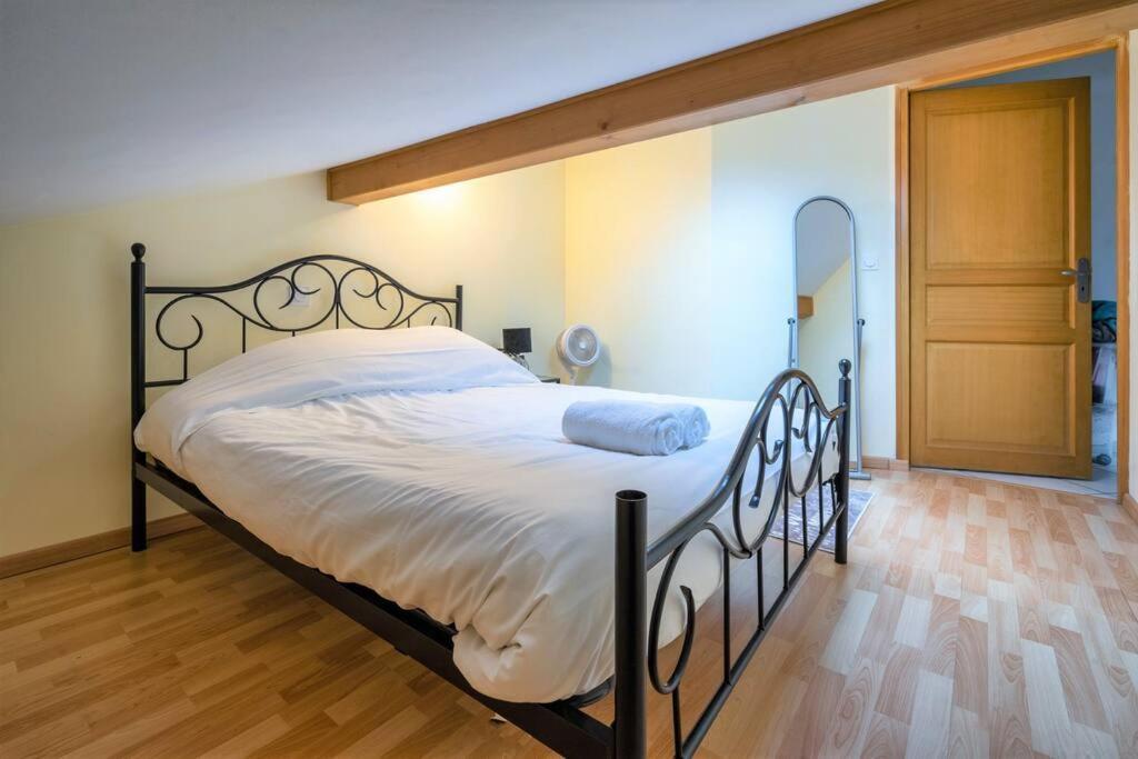 Cabana & Panorama Lac Annecy -Parking & Terrasse Sevrier Luaran gambar